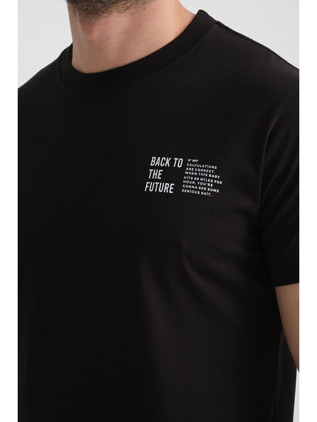 Siyah Shooter Erkek Pamuklu T-Shirt Premium Kalite Minimal Tasarım Regular Kalıp-1