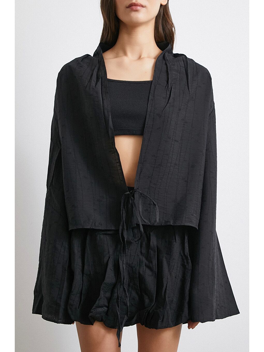 Geniş Kol Önden Bağlamalı Bluz Siyah-4