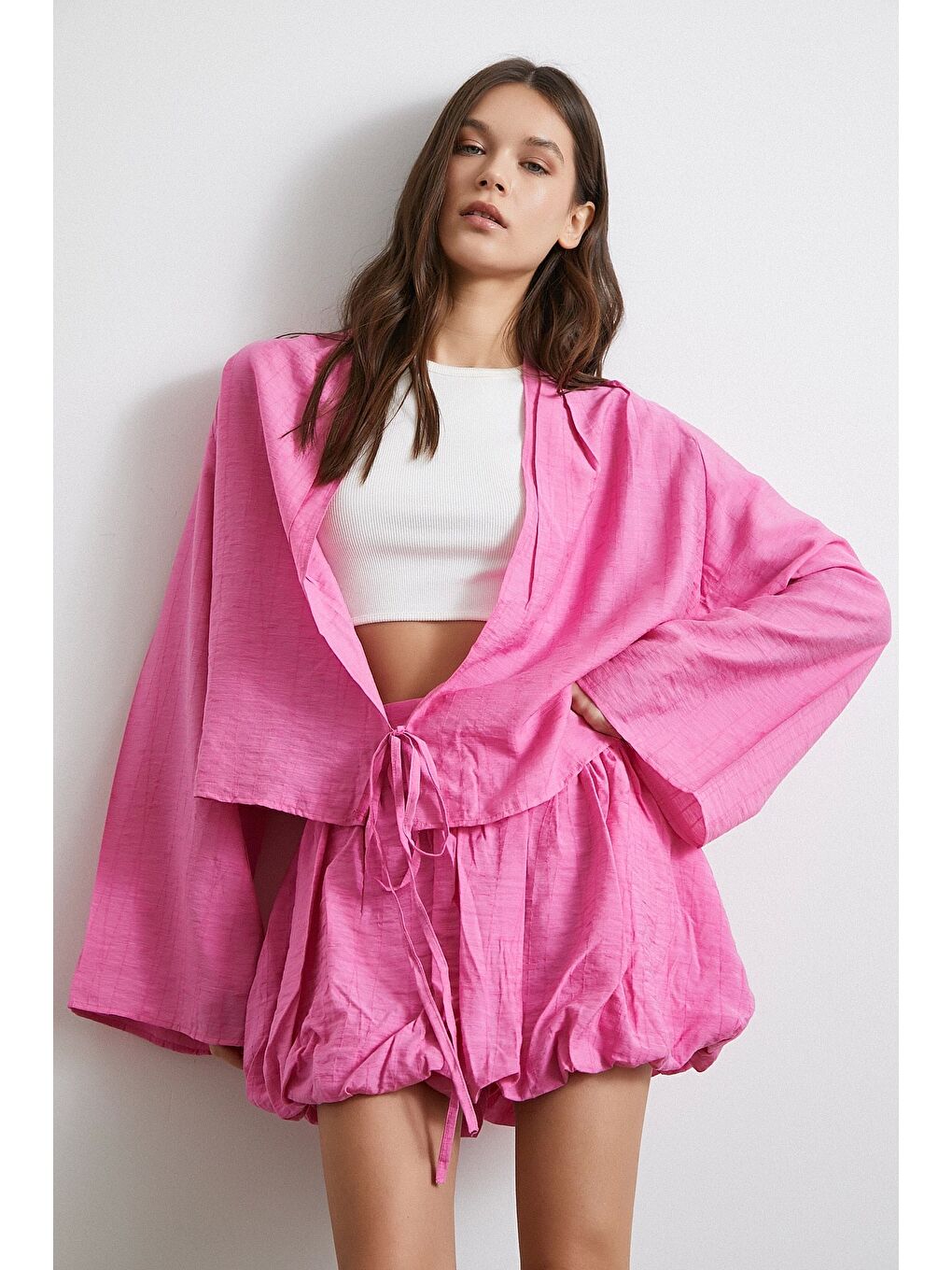 Geniş Kol Önden Bağlamalı Bluz Pembe-3