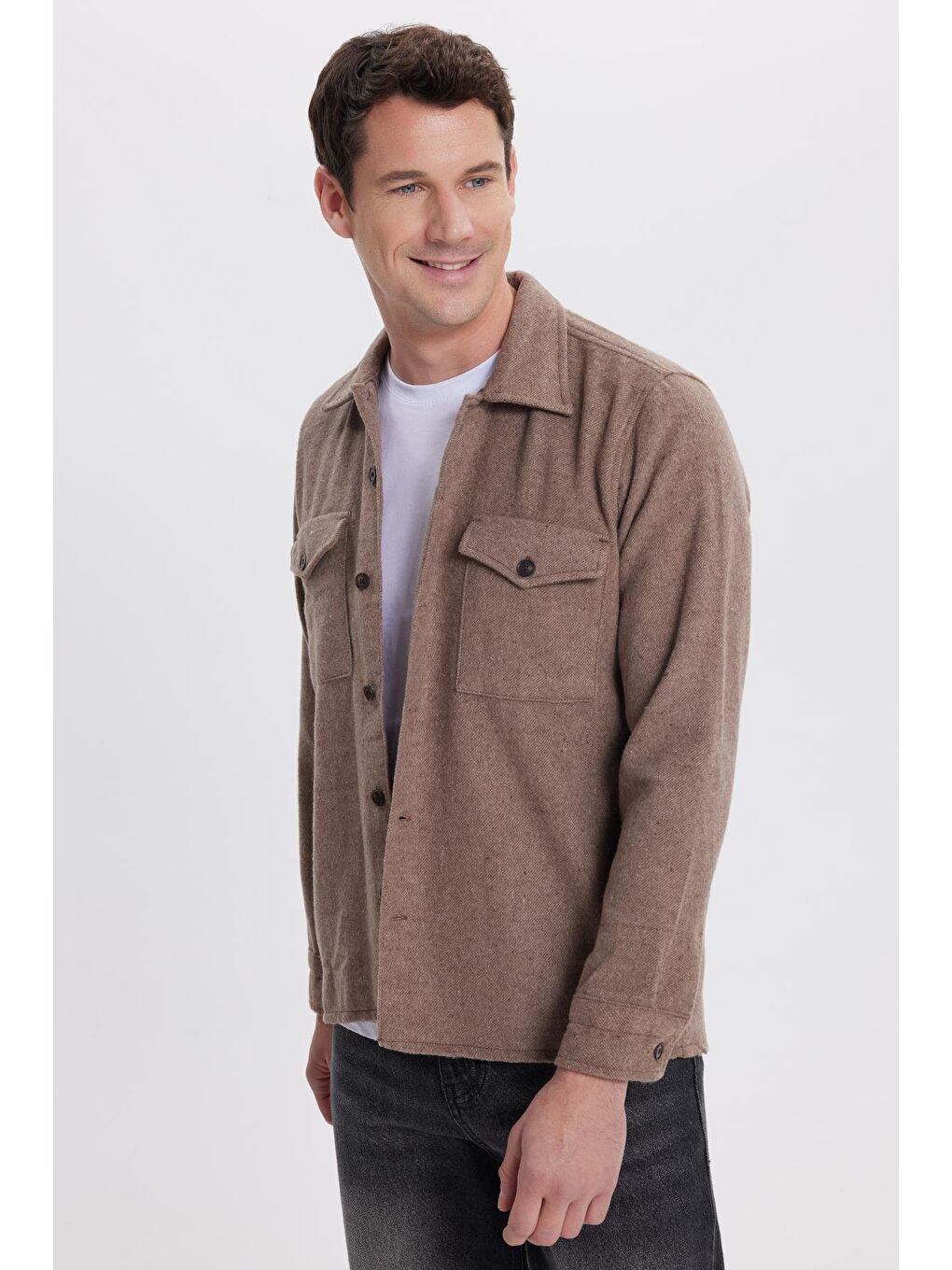 Kahverengi Erkek Regular Fit Rahat Kesim Kapaklı Çift Cep Kışlık Oduncu Açık Kahve Gömlek-5