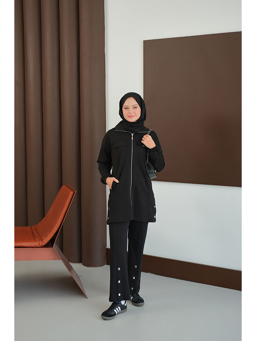 Kadın Yanları Çıtçıt Detay Fermuarlı Takım Siyah-2