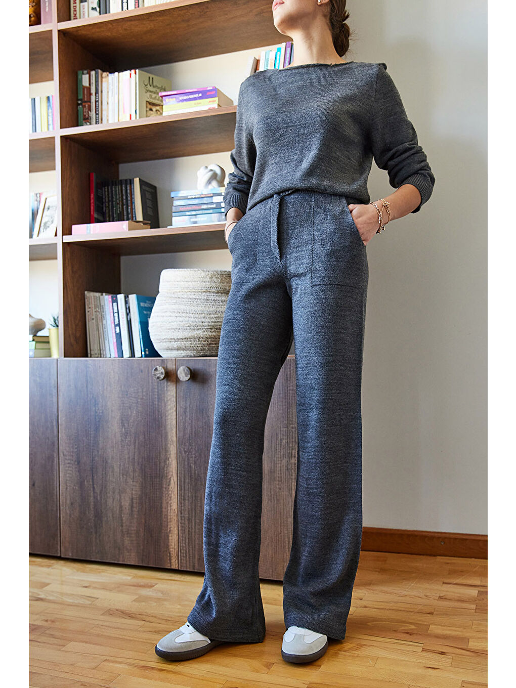 Antrasit Kadın Beli Cırt Detaylı Basic Triko Alt-Üst Takım