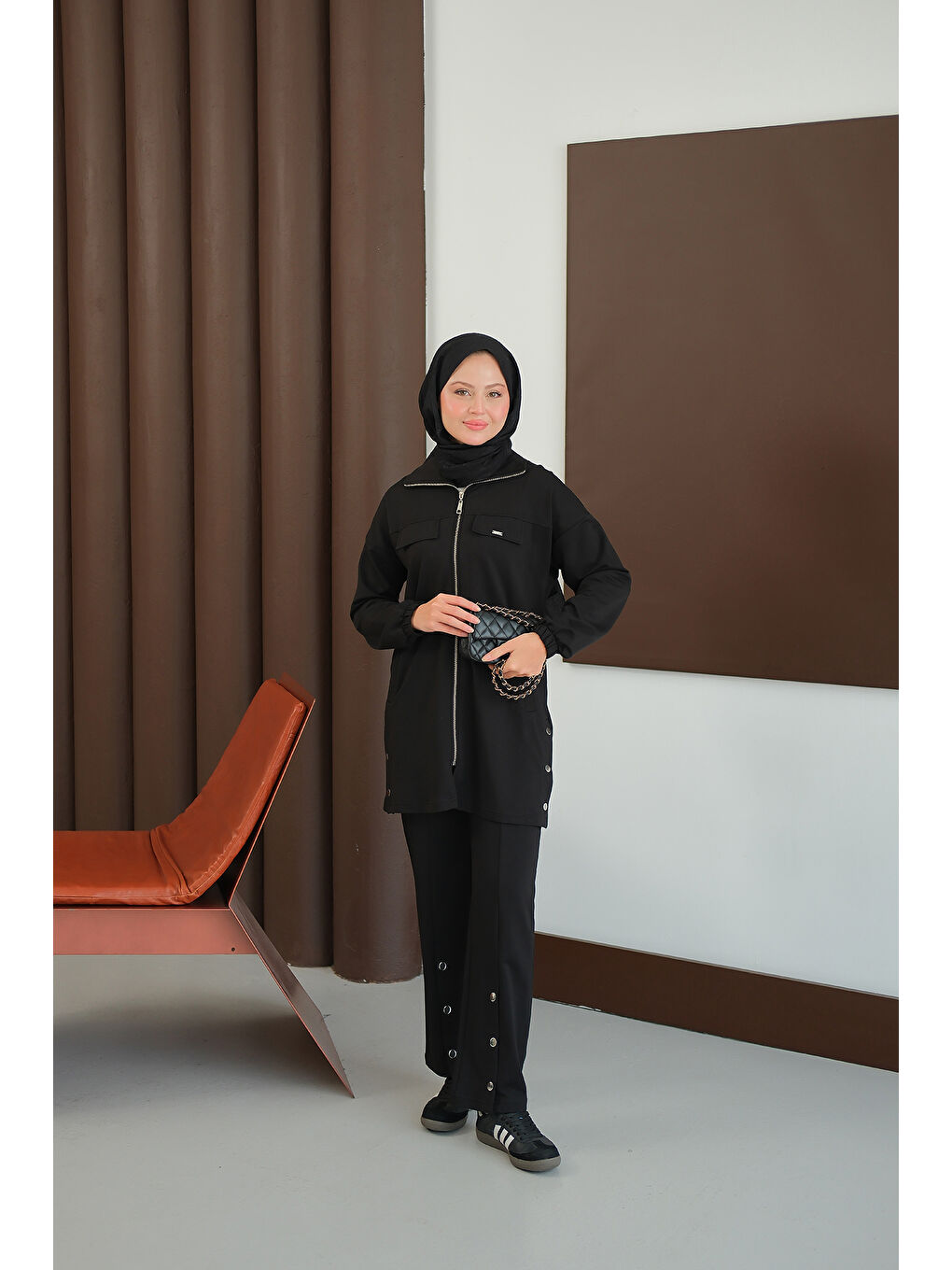 Kadın Yanları Çıtçıt Detay Fermuarlı Takım Siyah-3