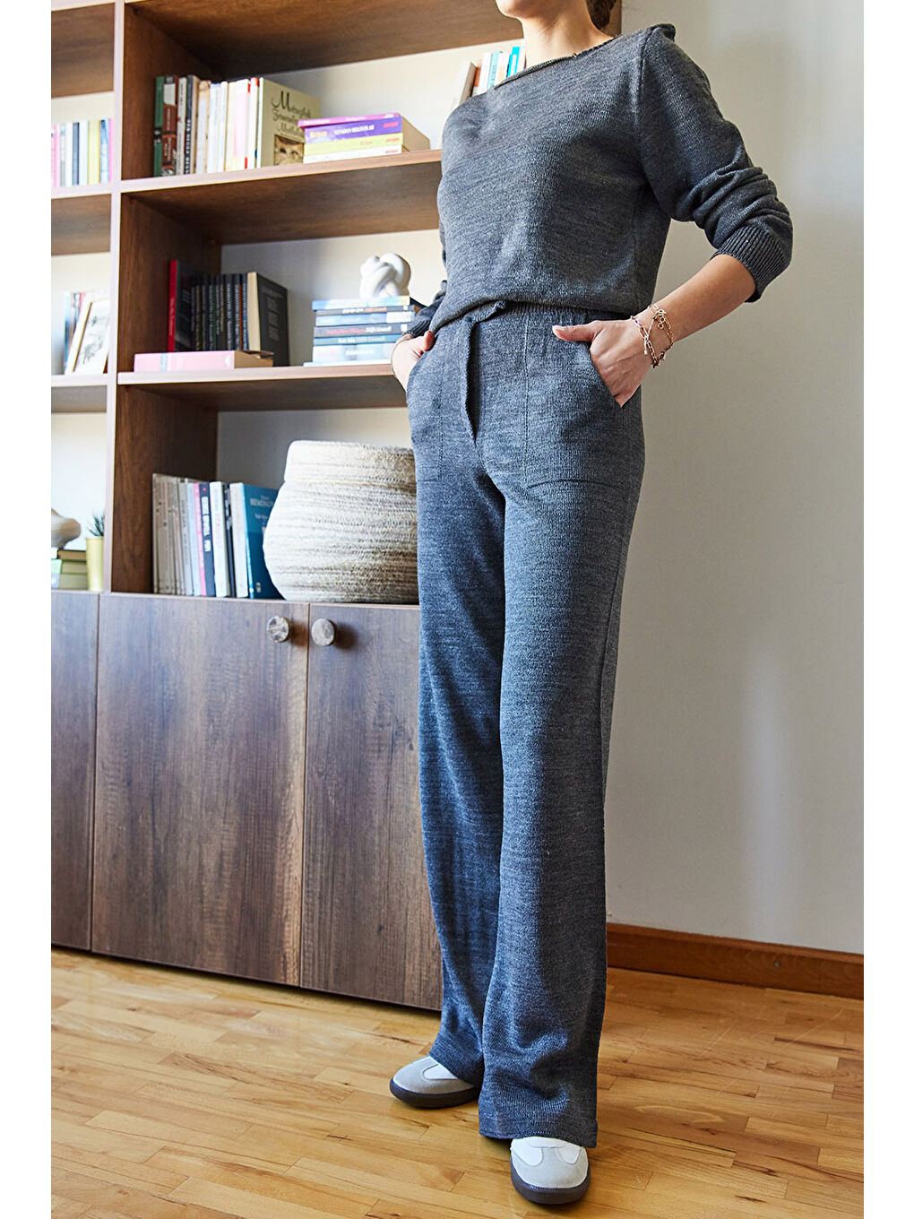 Antrasit Kadın Beli Cırt Detaylı Basic Triko Alt-Üst Takım-1