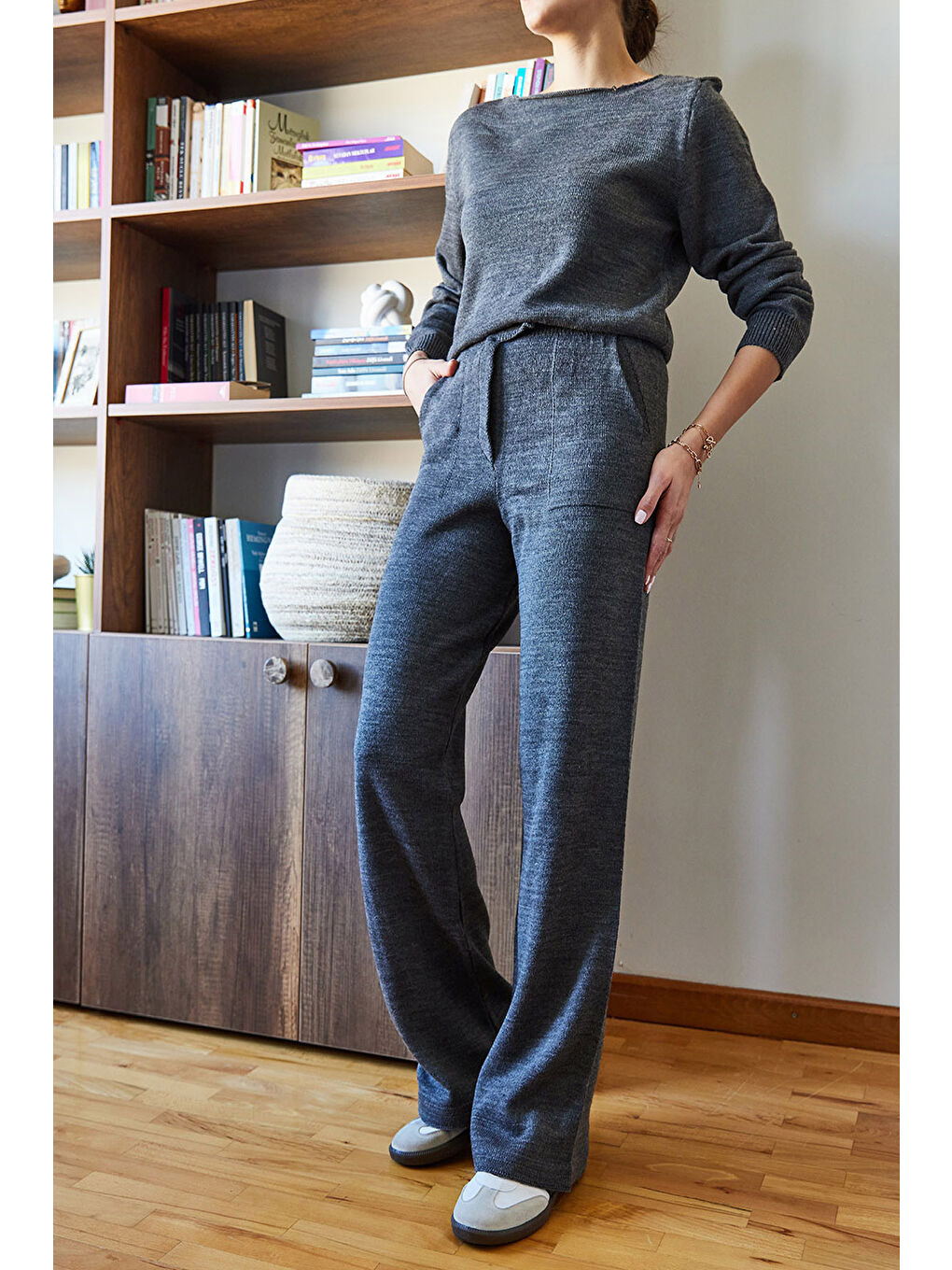 Antrasit Kadın Beli Cırt Detaylı Basic Triko Alt-Üst Takım-2