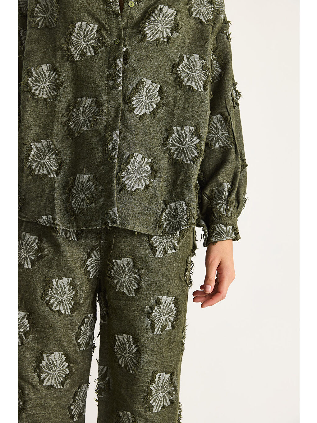 Haki Kadın Oversize Gömlek Beli Lastikli Pantolon Saçaklı Dokuma Alt-Üst Takım-5