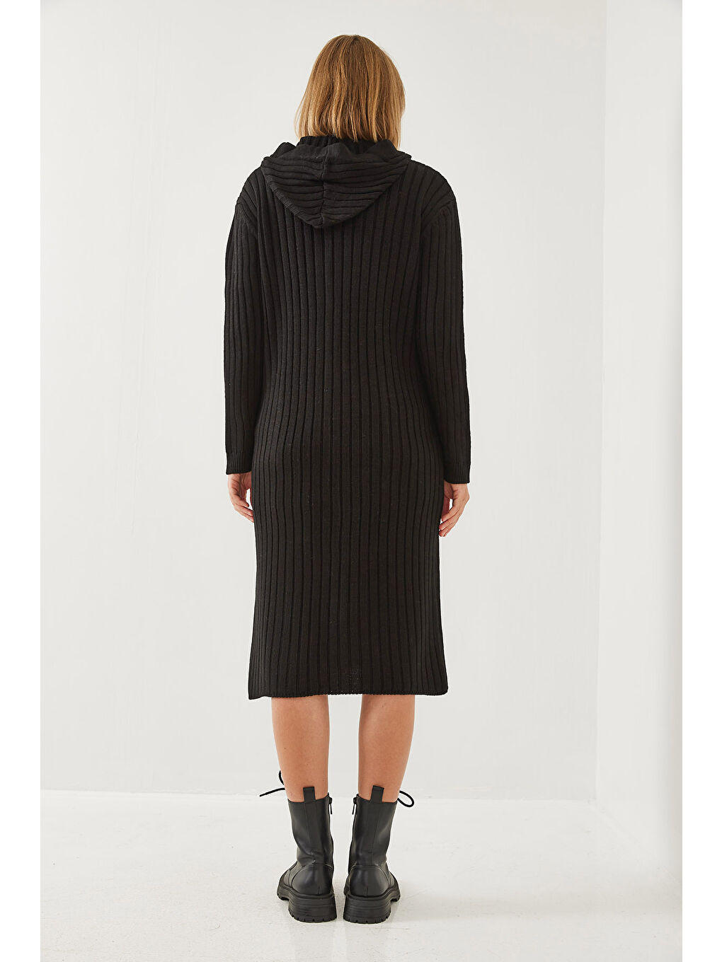 Siyah Kadın Kapüşonlu Cep Detaylı Basic Hırka-6