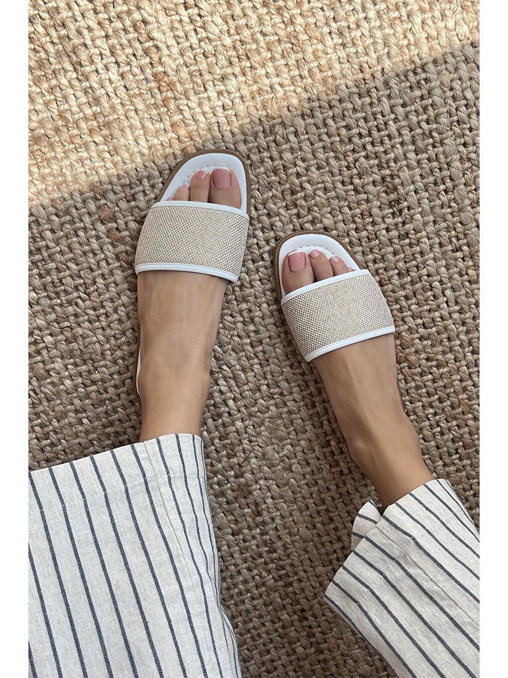 Jorja  Kadın  Hasır  Detay  Günlük Deri Terlik Beyaz