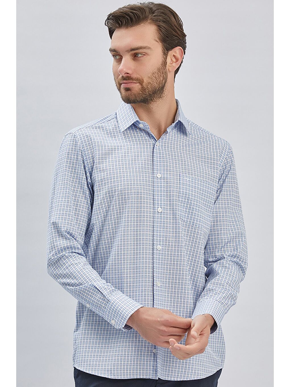 Koyu Mavi Uzun Kollu Ekoseli Cepli Pamuklu Klasik Comfort Fit Rahat Kesim Gömlek 1004240224-1