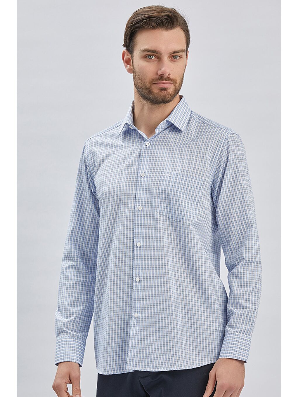 Koyu Mavi Uzun Kollu Ekoseli Cepli Pamuklu Klasik Comfort Fit Rahat Kesim Gömlek 1004240224-2