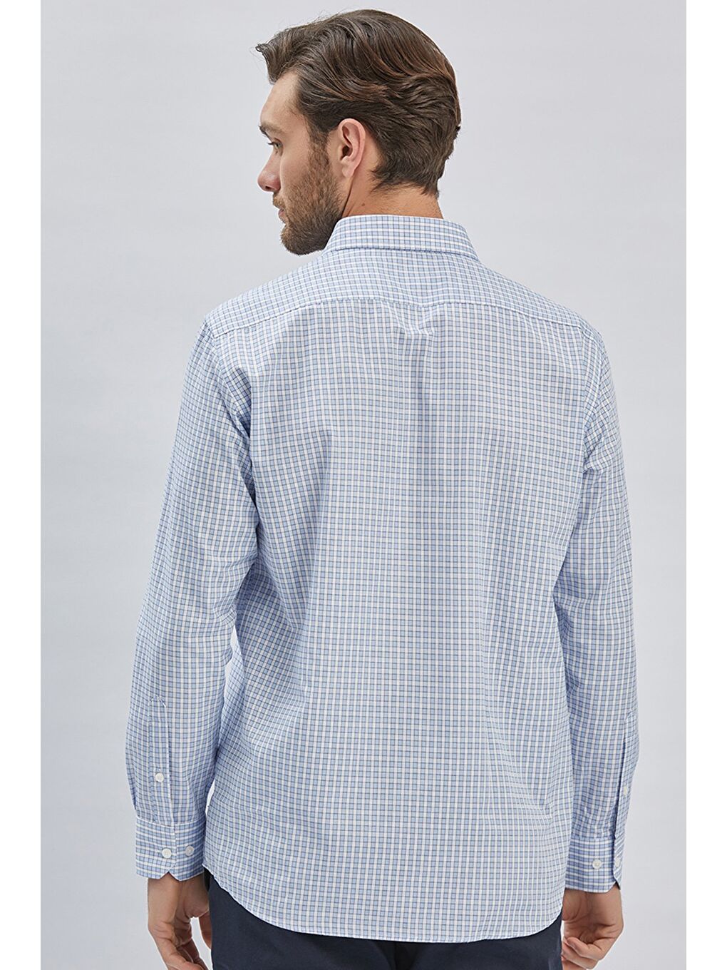 Koyu Mavi Uzun Kollu Ekoseli Cepli Pamuklu Klasik Comfort Fit Rahat Kesim Gömlek 1004240224-4