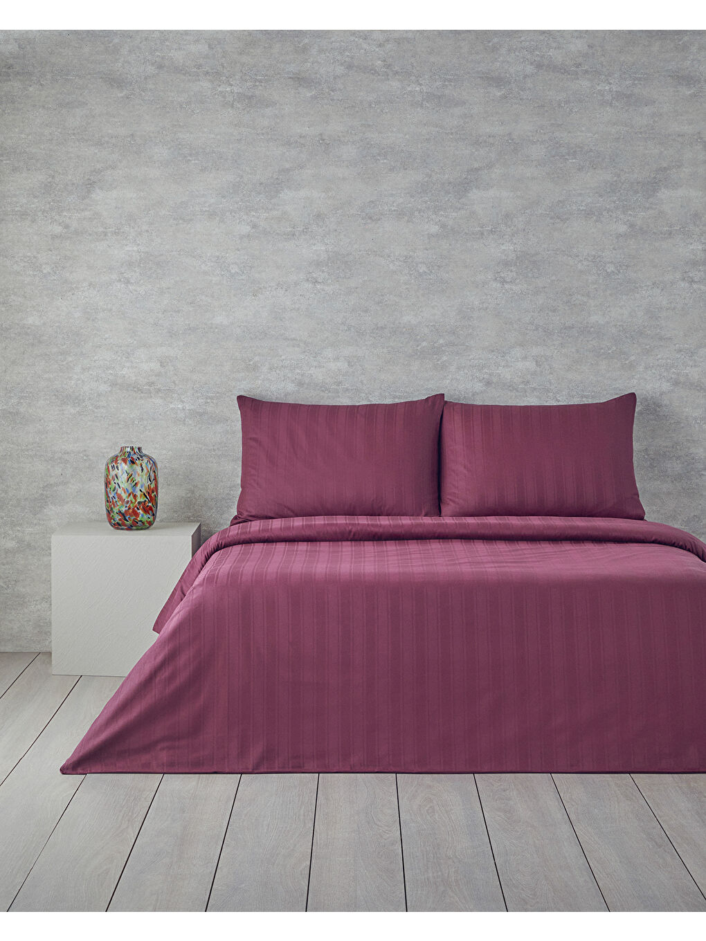 Lior Çizgili Pamuk Saten King Size Nevresim Takımı Koyu Mürdüm