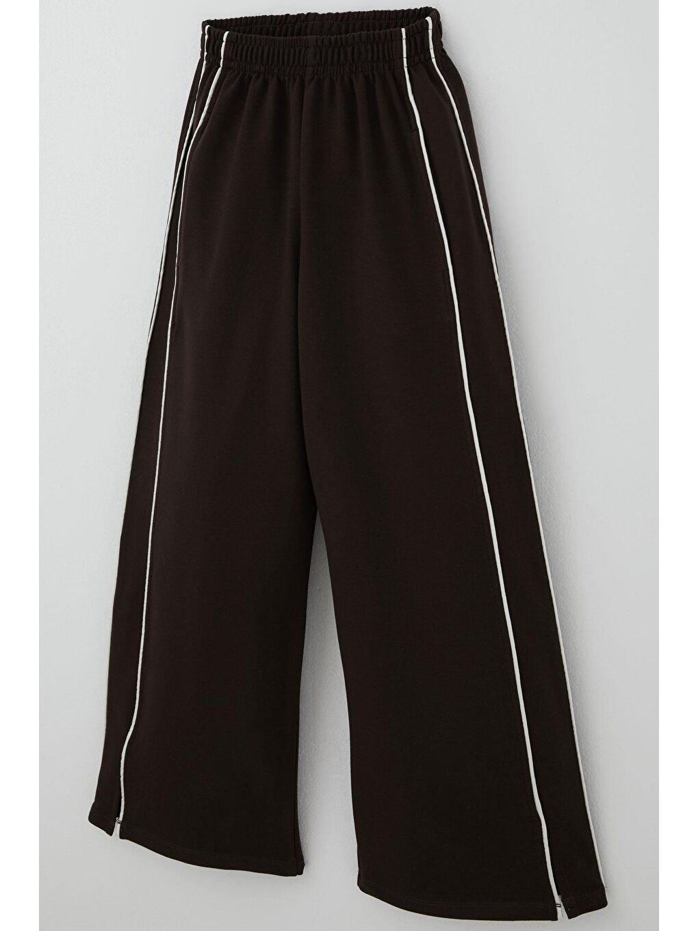 Kahverengi Kız Çocuk Eşofman Altı Yanları Çift Biyeli Cepli Paçası Yırtmaçlı Koyu Kahve (9-14 Yaş)-2