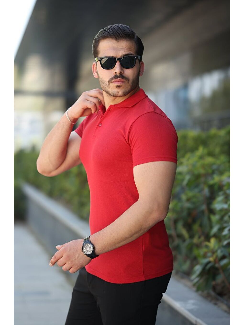 Kırmızı Erkek Kısa Kollu Polo Yaka Tişört-1