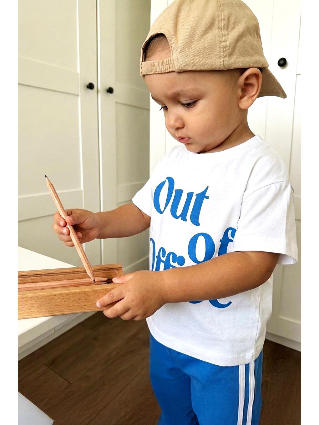 Erkek Çocuk Pamuklu Ekru Yazı Baskılı T-Shirt Ve Mavi Eşofman Alt Üst Takım-2