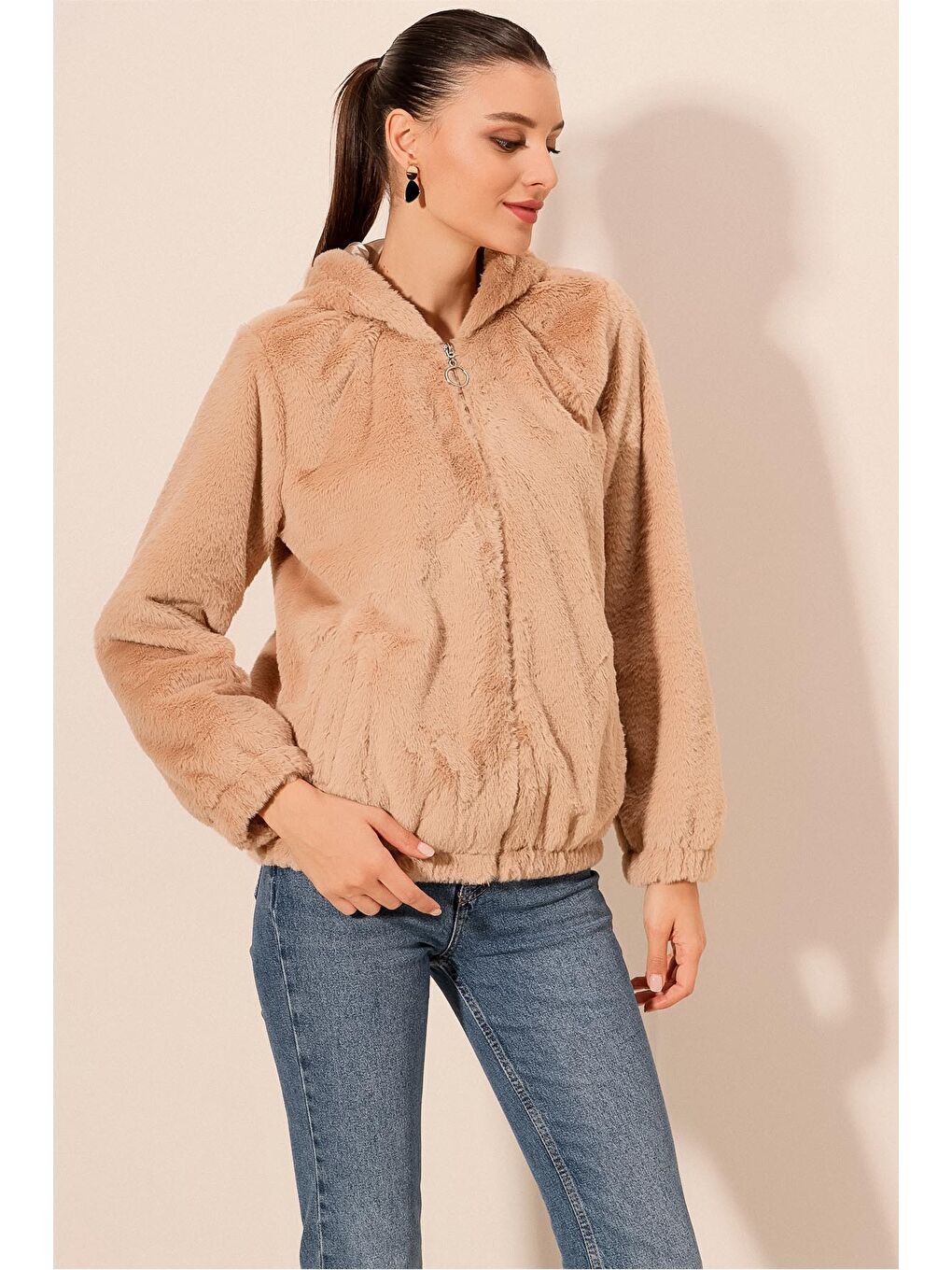 Bej 5091 Kapüşonlu Kürklü İçi Astarlı Mont   Bisküvi-1