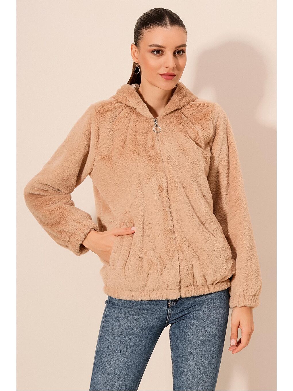 Bej 5091 Kapüşonlu Kürklü İçi Astarlı Mont   Bisküvi-2