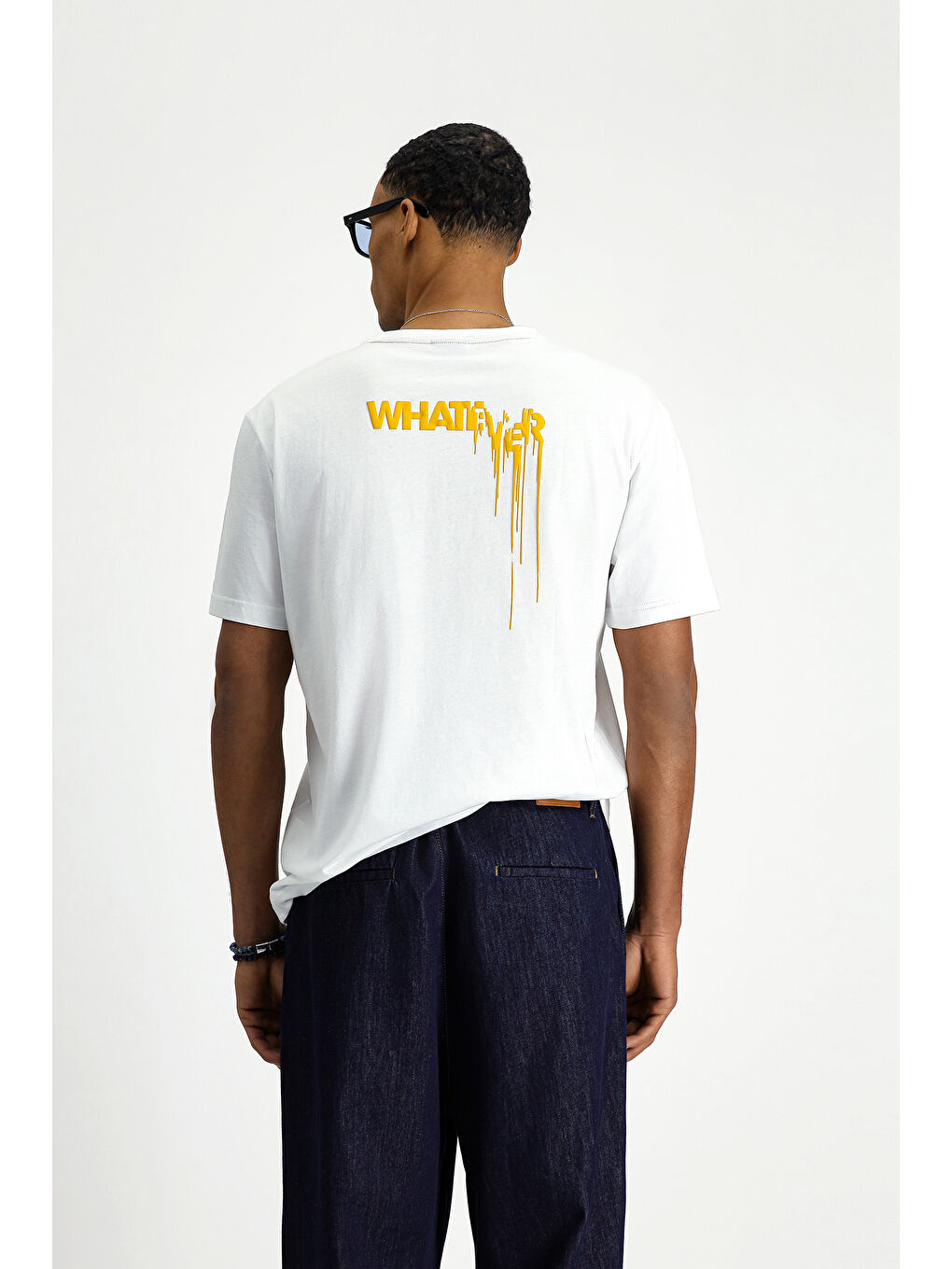 Beyaz Bisiklet Yaka Oversize Pamuk Baskılı Tişört-2