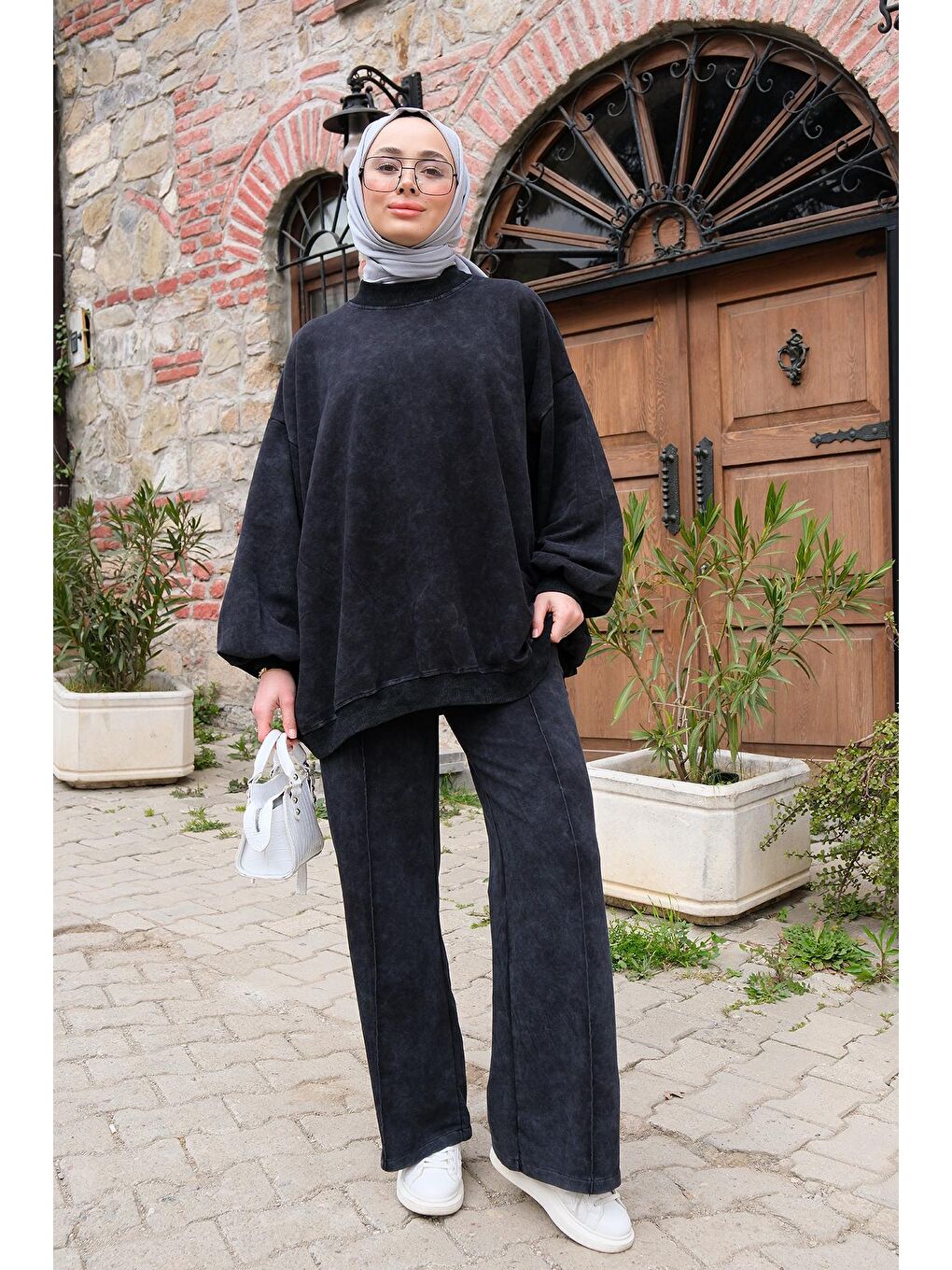 Gri Desenli ikili  Takım Füme-2