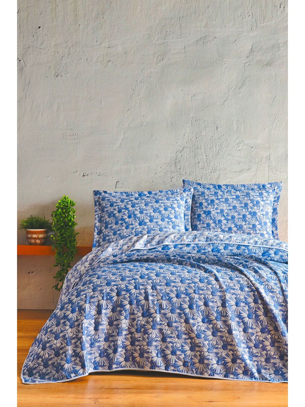 Mavi Daisy Çift Kişilik Yatak Örtüsü