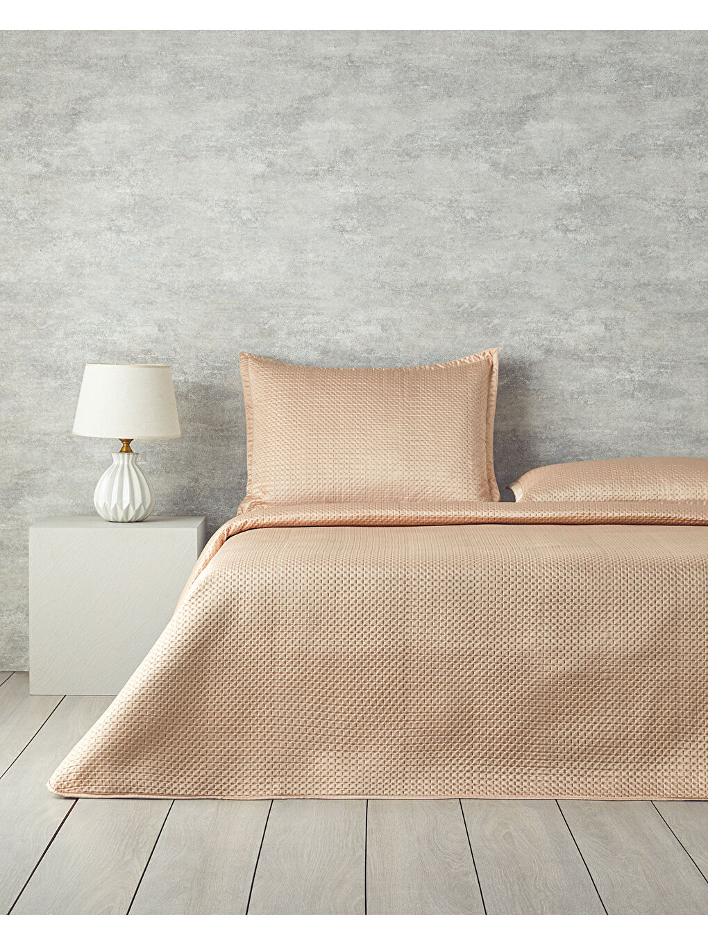 English Home Pembe Sisilla Saten Tek Kişilik Yatak Örtüsü Takımı Pudra