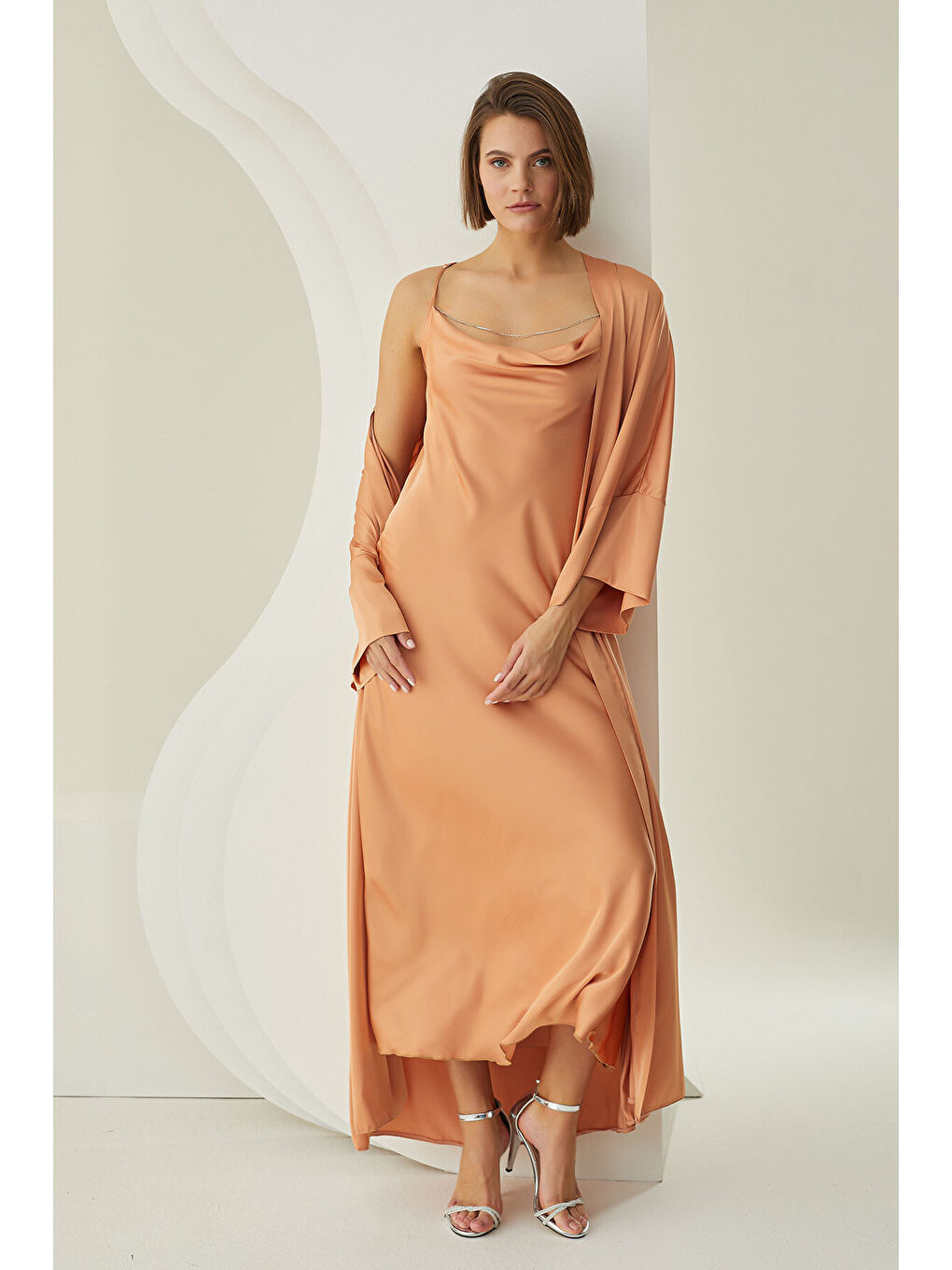 Pembe Somon Uzun Saten Sabahlık-2