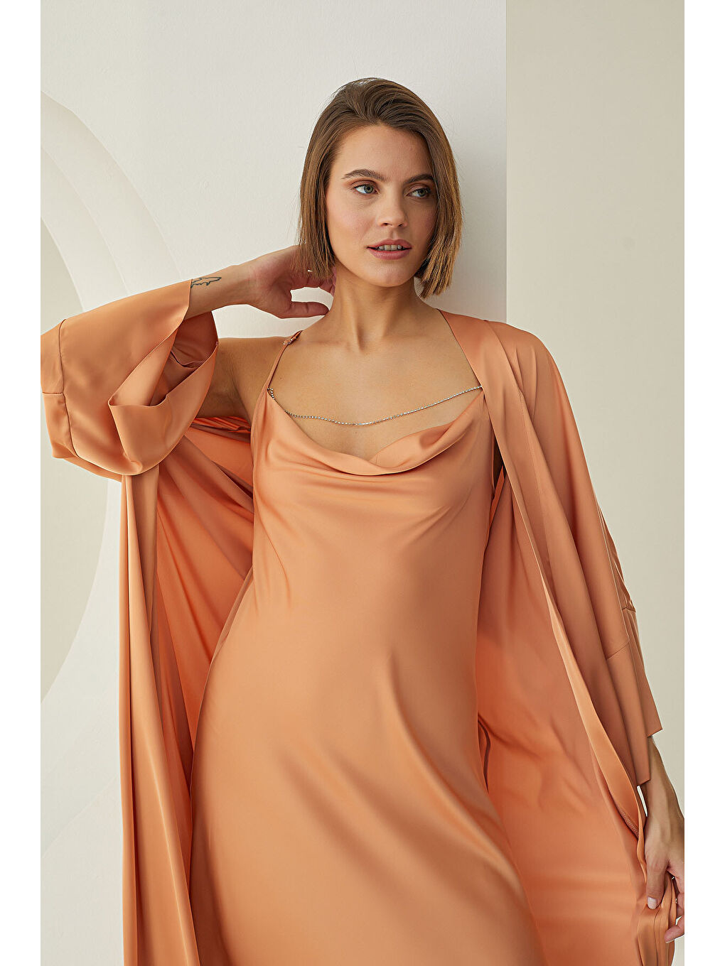 Pembe Somon Uzun Saten Sabahlık-4