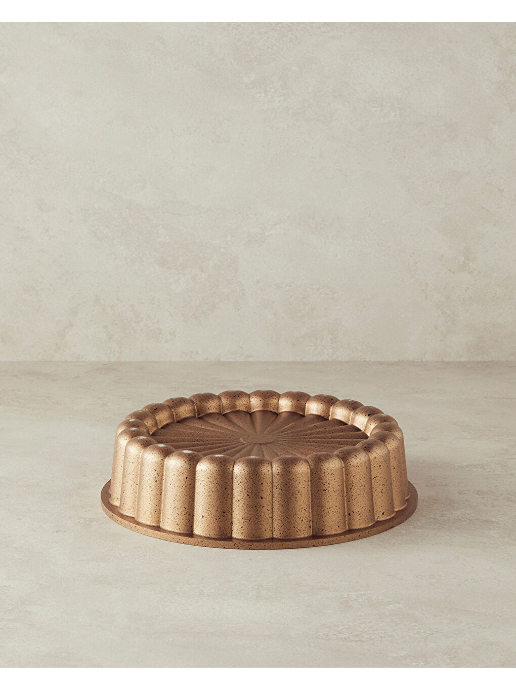 Sarı Patisserie Lena Döküm Kek Kalıbı 25 cm Gold-1