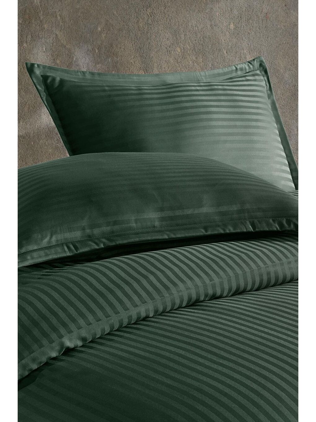 Yeşil Lastikli Saten Çizgili Çift Kişilik Nevresim Takım v2-2