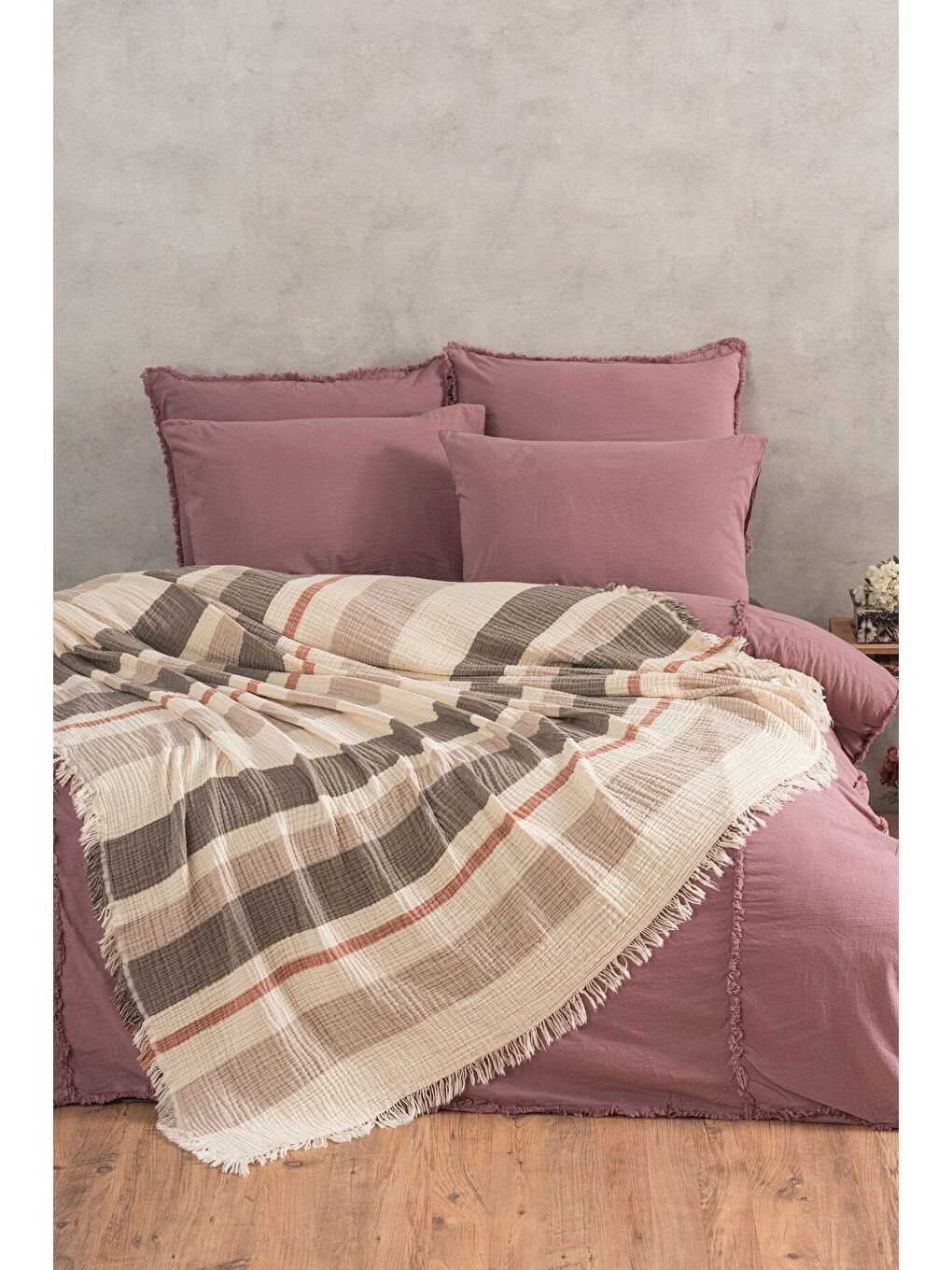 Bej 4 Katlı %100 Pamuk Müslin Pike & Yatak Örtüsü – 230x250 cm-1