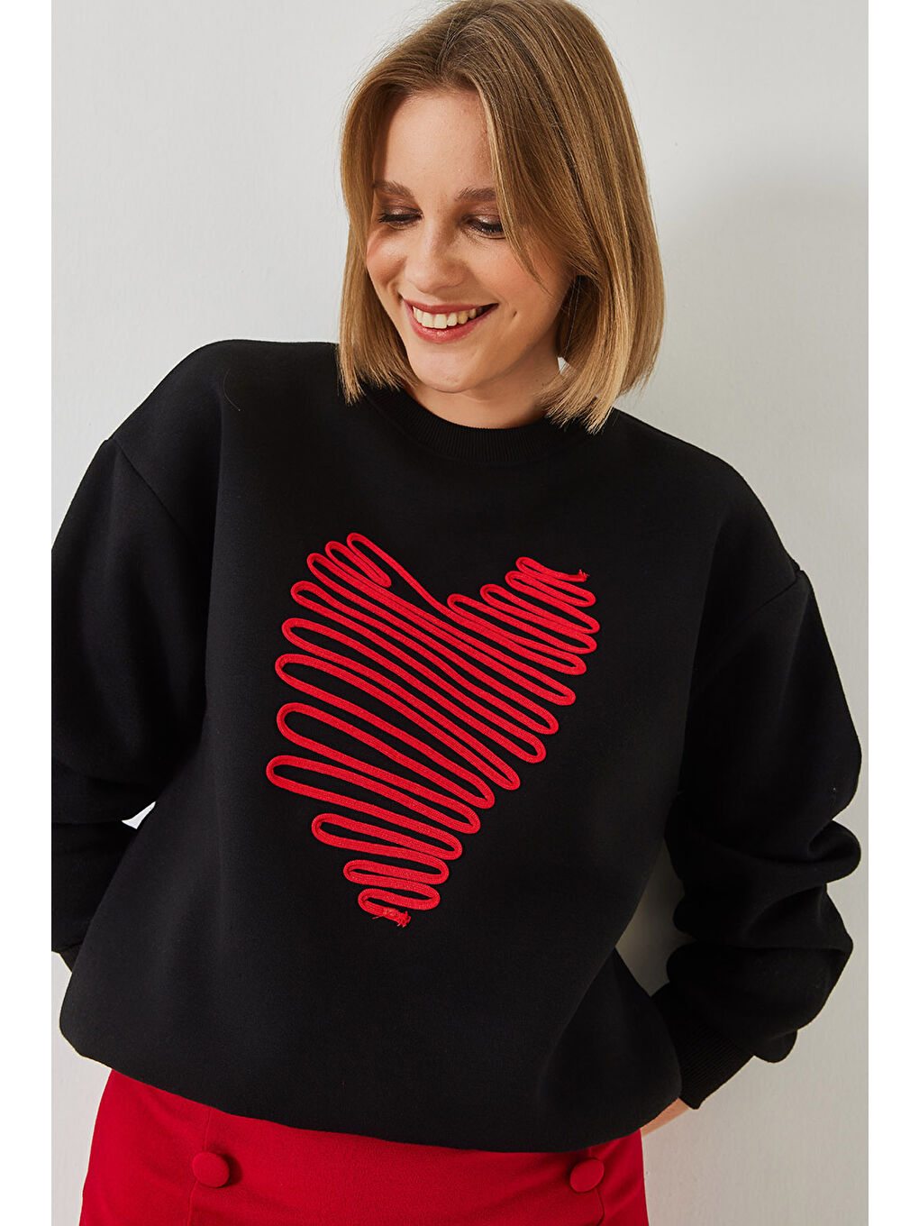 SHADE Siyah Kadın Kalp Nakışlı Sweatshirt - 1