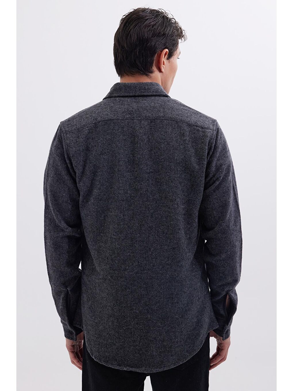 Erkek Slim Fit Tek Cep Kapaklı Düz Oduncu Spor Koyu Gri Gömlek-6