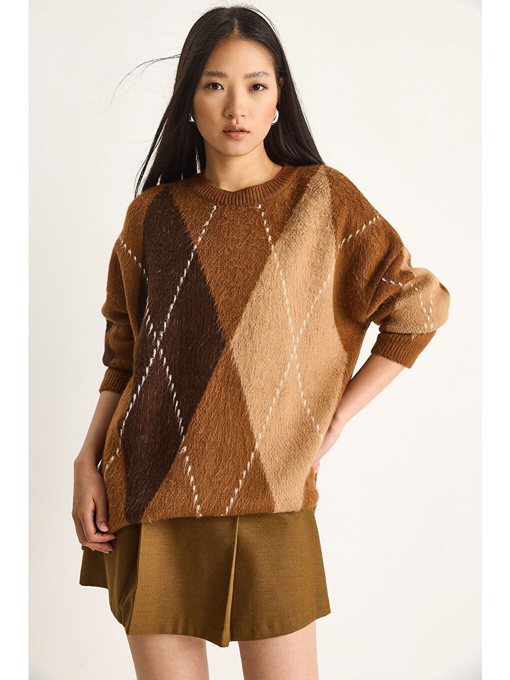 Kahverengi Kadın Baklava Desenli Oversize Triko Kazak-1