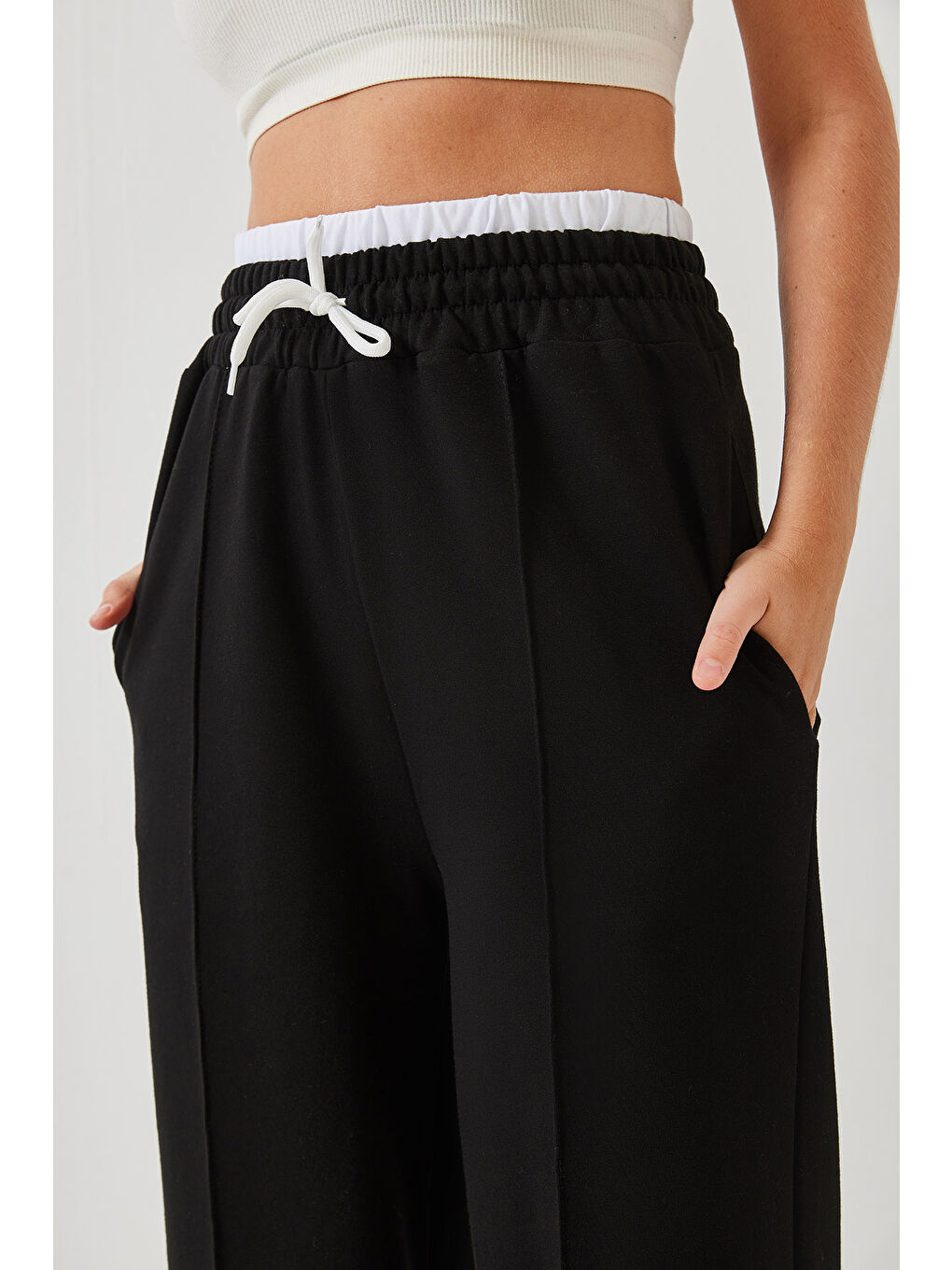 Siyah Kadın Bel Bağlamalı Lastikli Pantolon MBHS-4