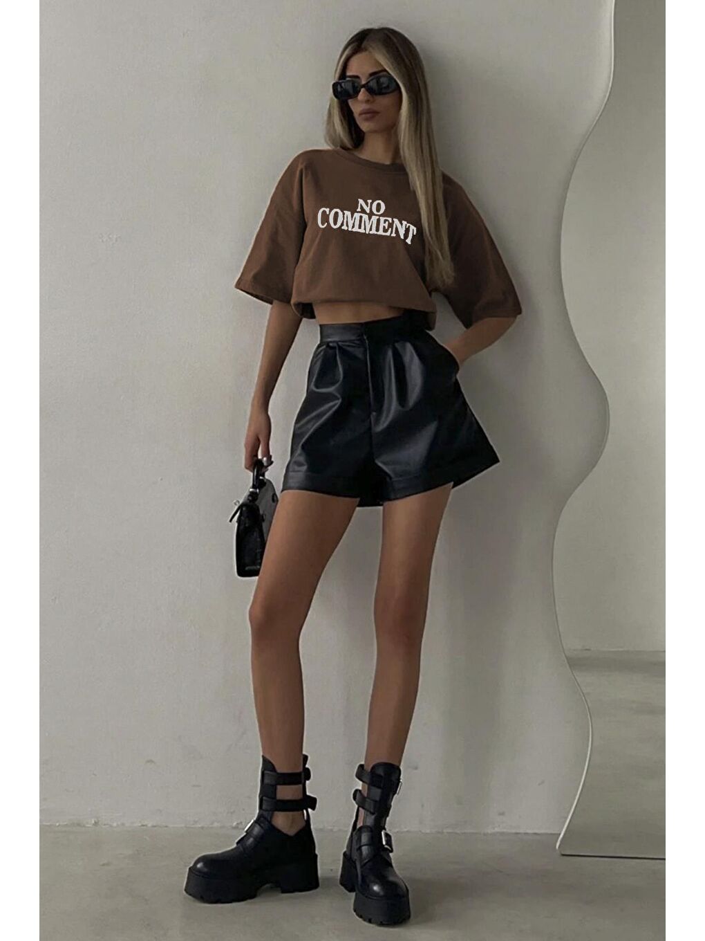 Kahverengi Acı Kahve Baskılı Bisiklet Yaka Kadın Tişört Mg1763-1