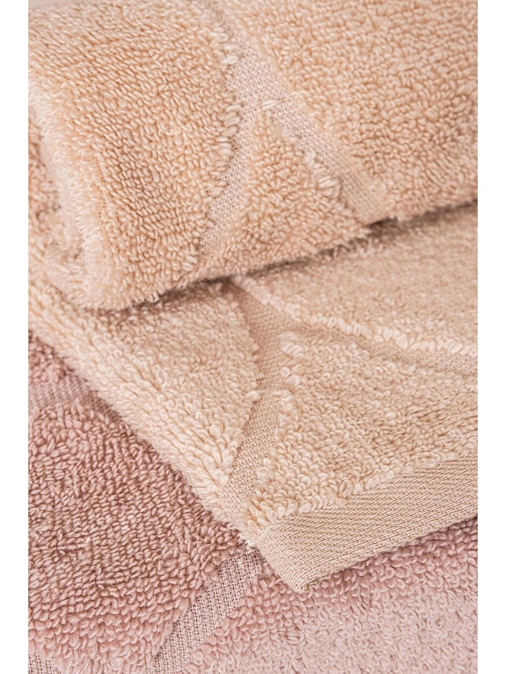 Kırmızı Voli Serisi Micro Pamuk 30x50cm 3 Lü Havlu Seti-1