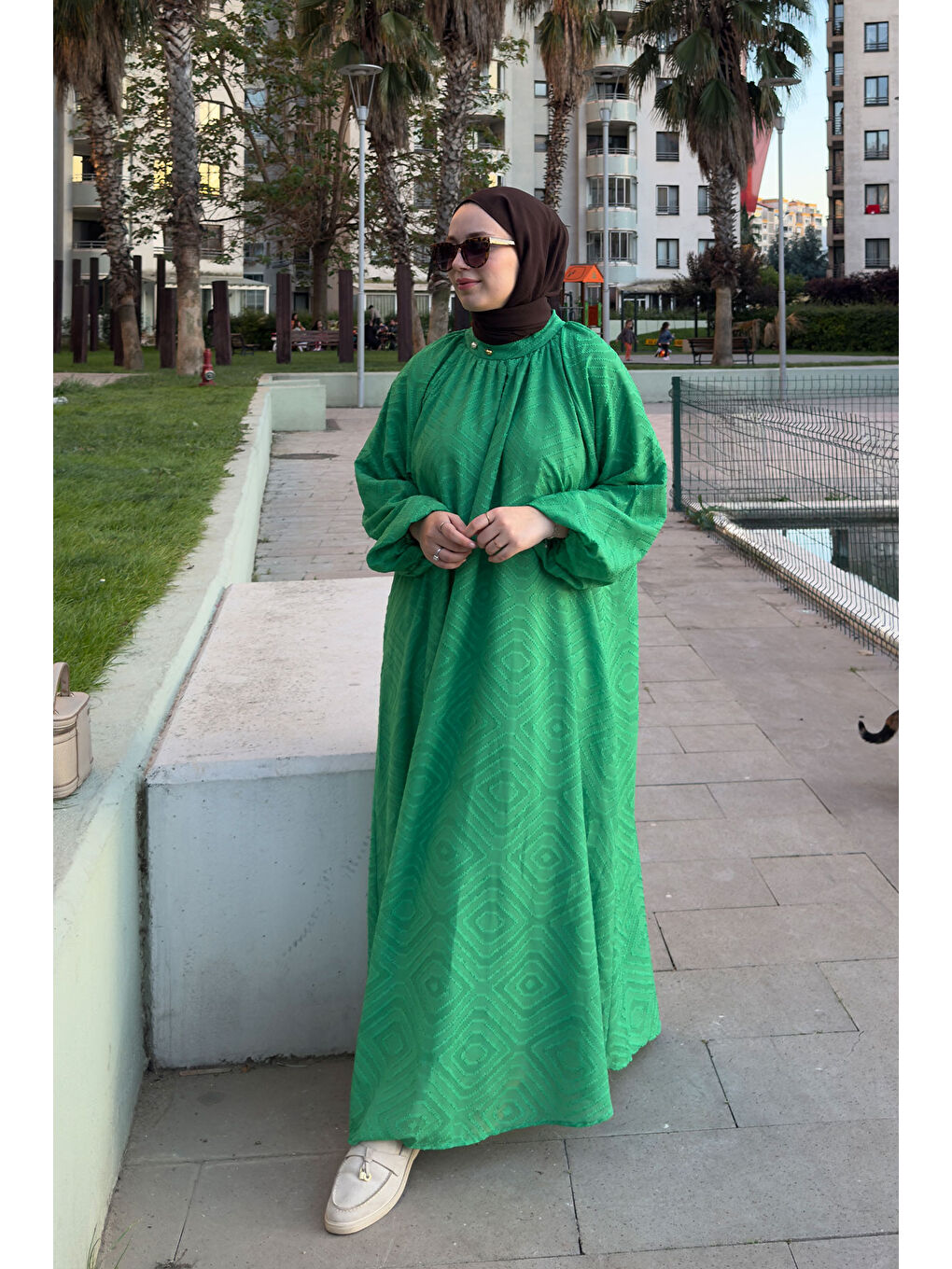 Kadın Kendinden Desenli Oversize Elbise Yeşil-2