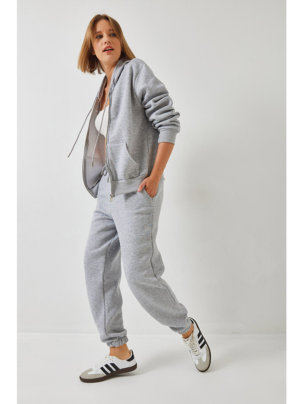 Gri Kadın Kanguru Cepli Kapüşonlu Hırka Alt  Üst Takım MBHS-1