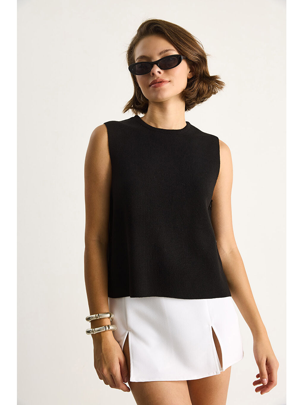 Siyah Kadın Bisiklet Yaka Yandan Düğme Aksesuarlı Örme Bluz-1