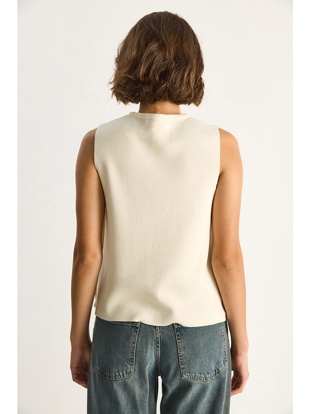 Ekru Kadın Bisiklet Yaka Yandan Düğme Aksesuarlı Örme Bluz-6