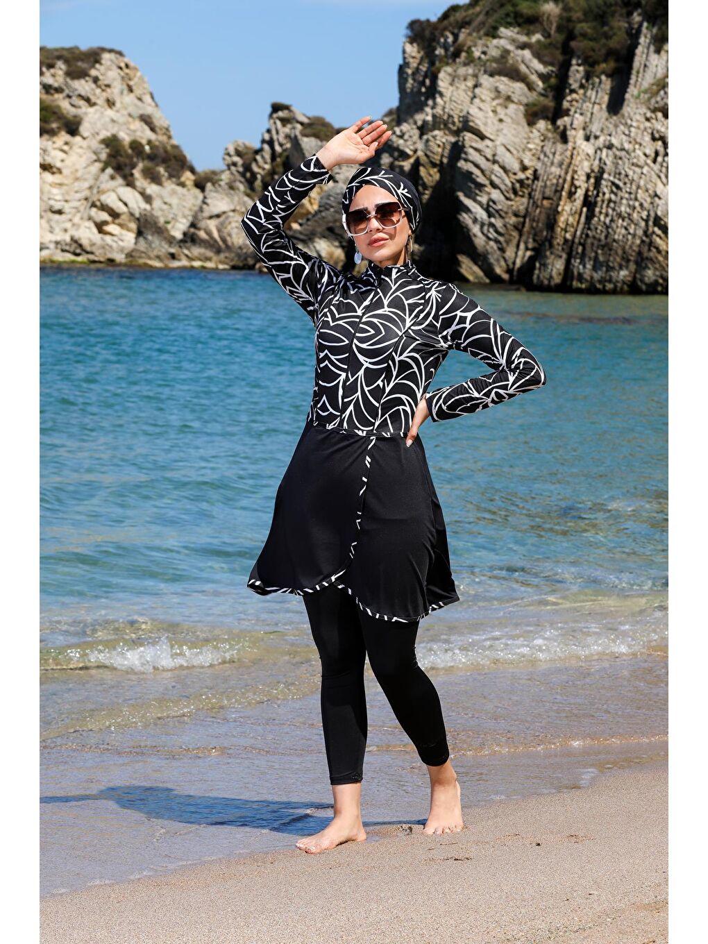 Siyah Pareo Model Tasarım Taytlı Kapalı Tesettür Mayo 2290-1