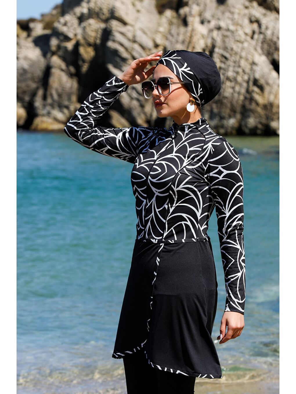 Siyah Pareo Model Tasarım Taytlı Kapalı Tesettür Mayo 2290-4