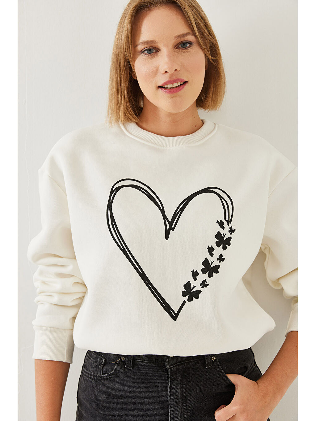 SHADE Ekru Kadın Baskılı Kalp Detaylı Bisiklet Yaka İplik Şardonlu Sweatshirt - 5
