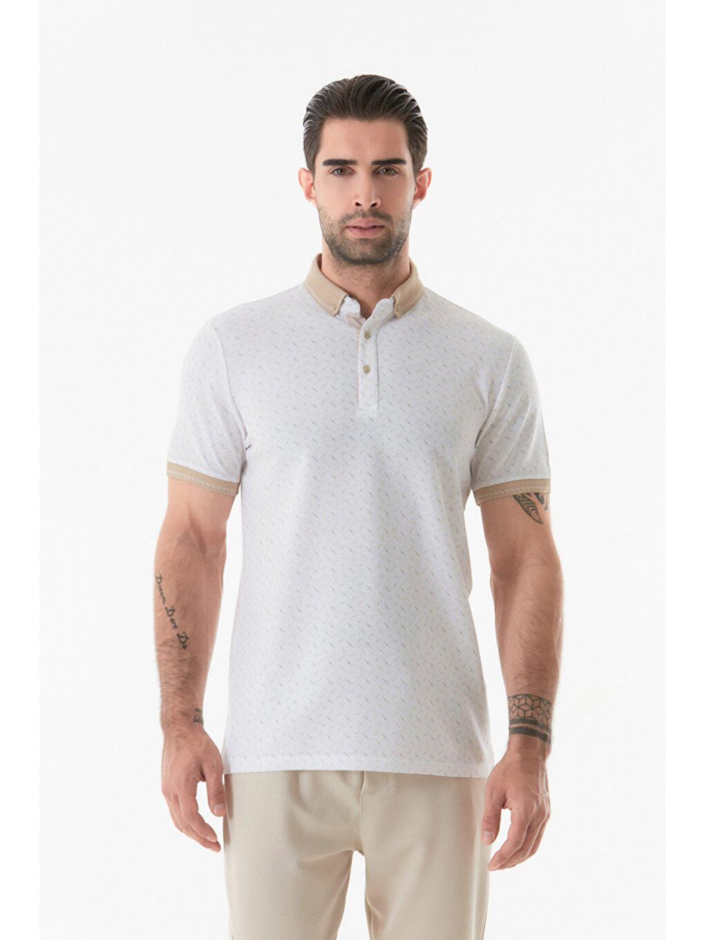 Bej Baskılı Polo Yaka Tişört-1