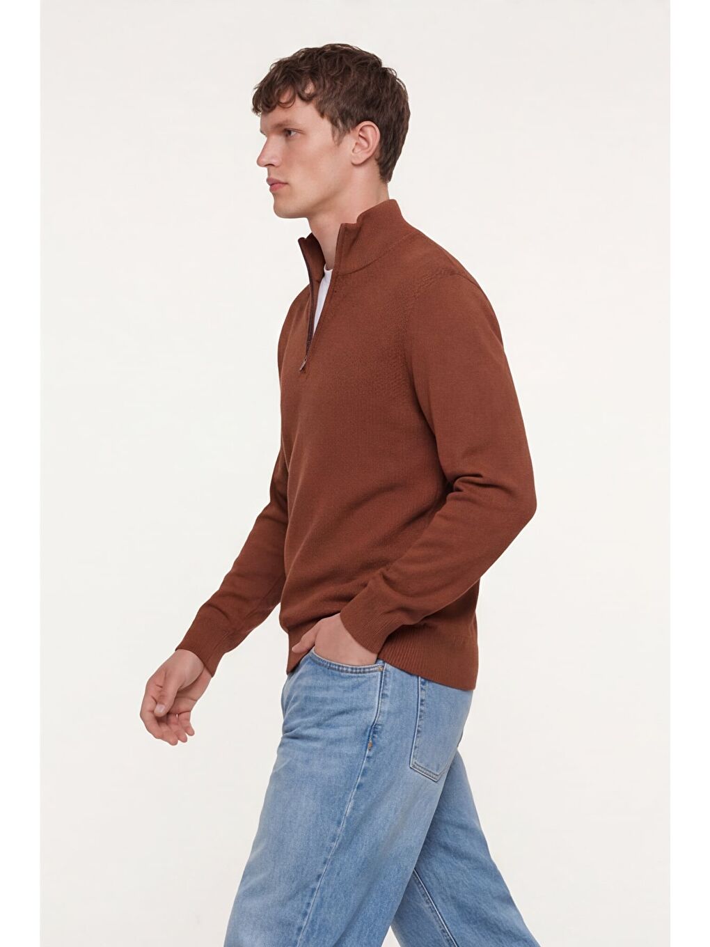 Kahverengi Erkek Kiremit Normal Kesim Regular Fit Yünlü Fermuarlı Dik Yaka Triko Kazak-2