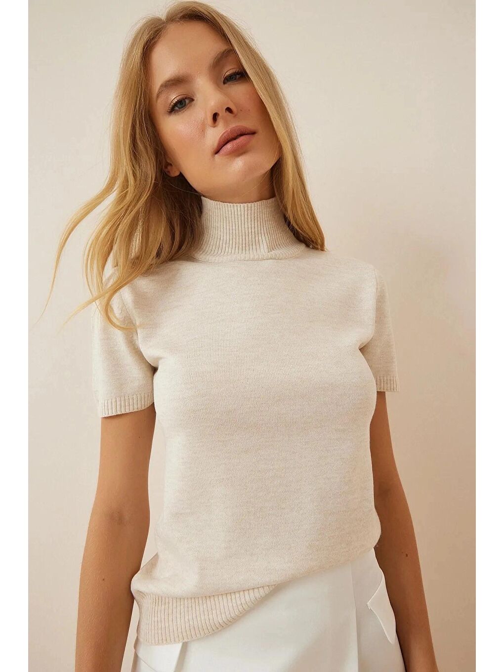 Ekru Kadın Krem Balıkçı Yaka Kısa Kollu Boğazlı Triko Kazak HZL23W-BD1101051-1
