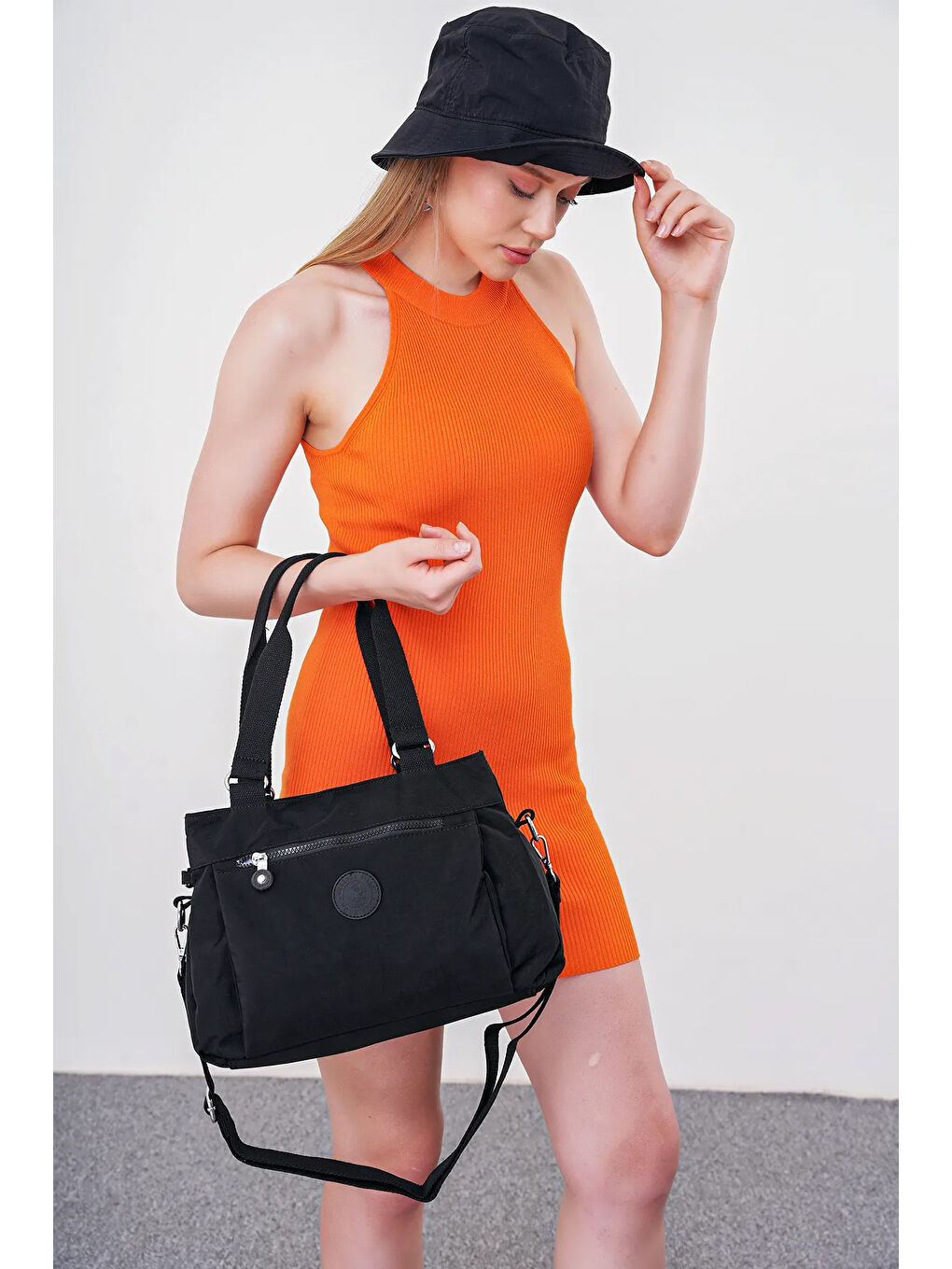 Siyah Kadın Omuz Çantası BHPC6006-3