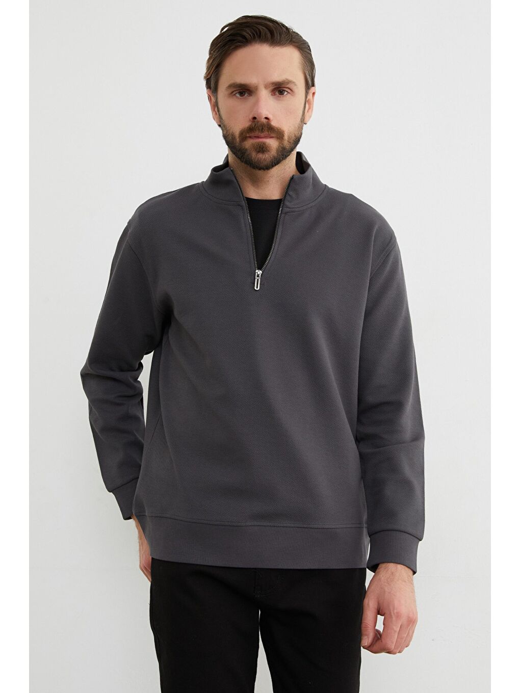 Gri Fitilli Yarım Fermuarlı Sweatshirt