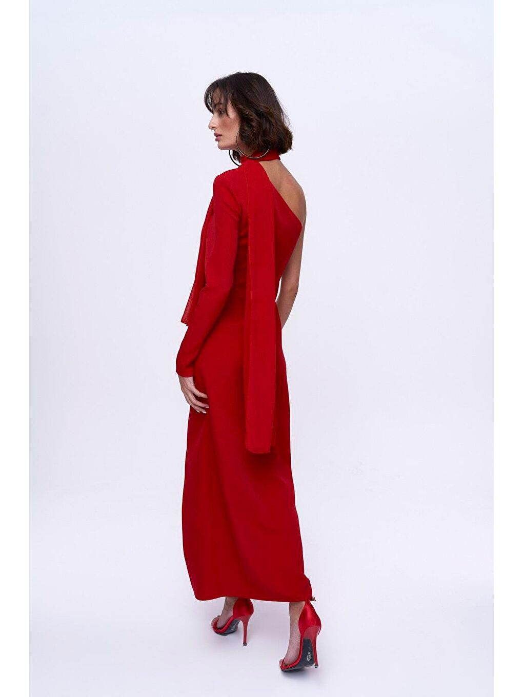 Tek Kol Yırtmaçlı Kırmızı Uzun Elbise-6