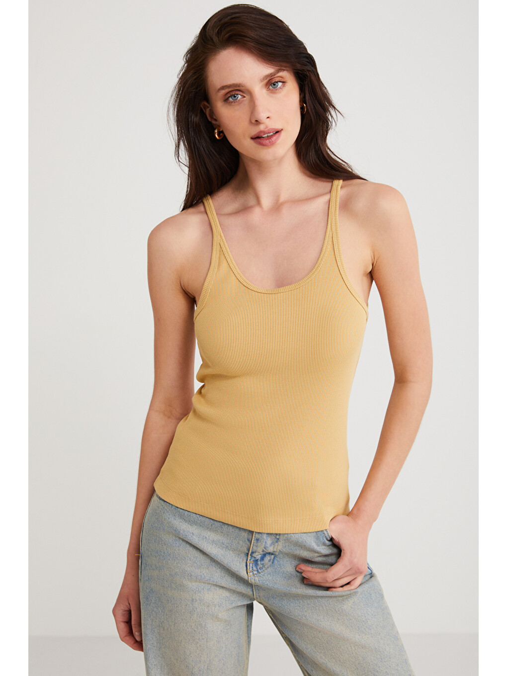Sarı Lızeth Kadın Slim Fit Dar Kesim Oyuk Yaka İnce Askılı Basic Hardal-siyah Atlet